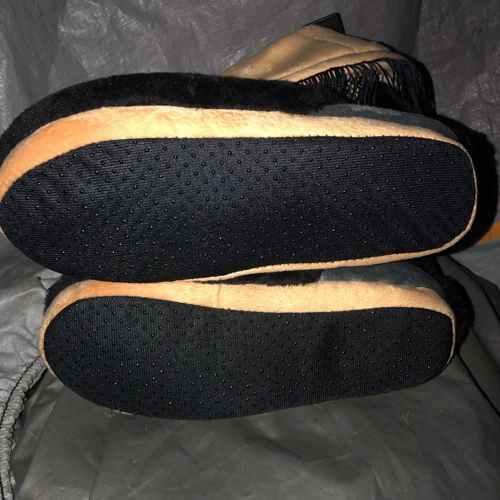 Slippers****.   ~ Going to Flea Market - Picture 4 of 4